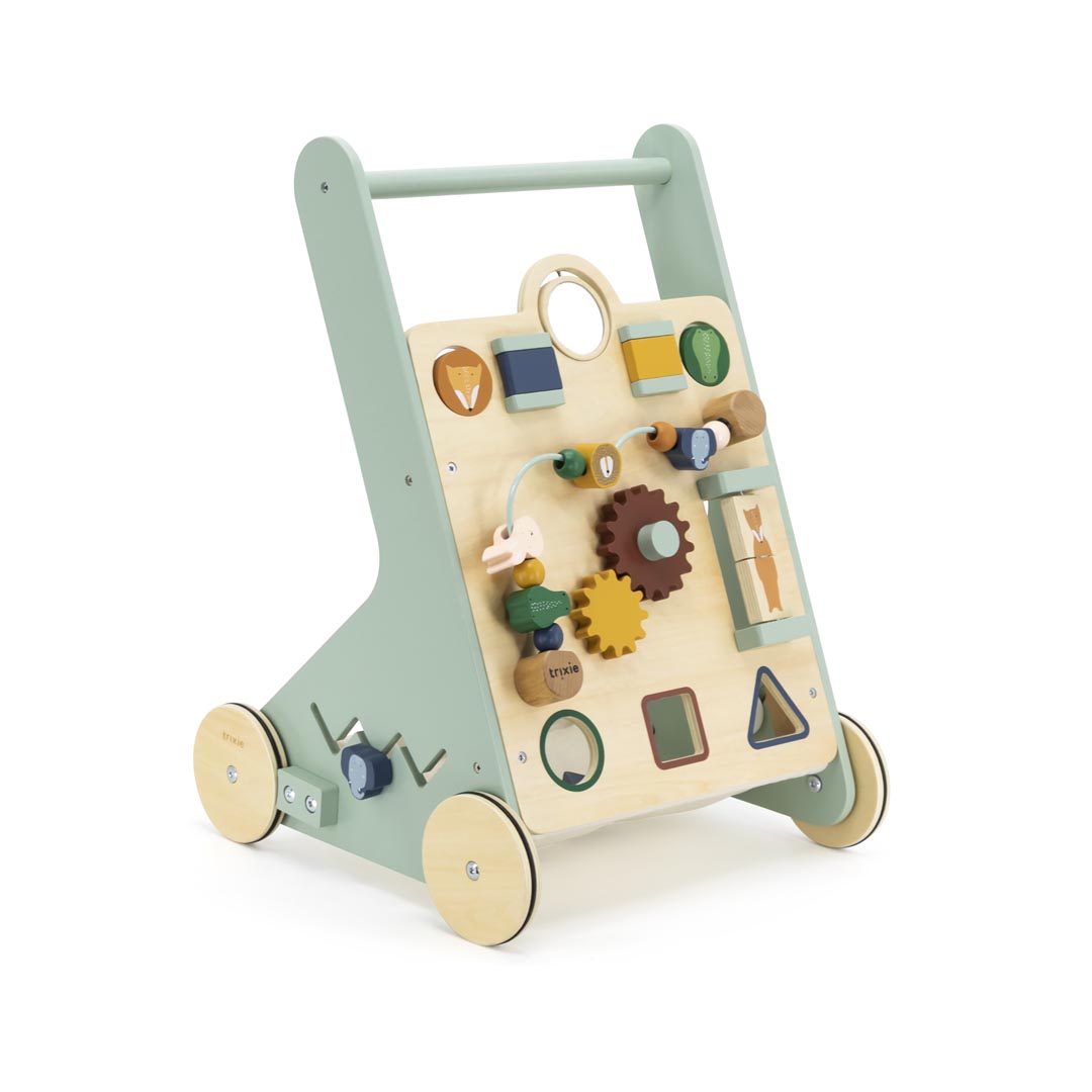 Carrito de madera para empujar y caminar con animales
 